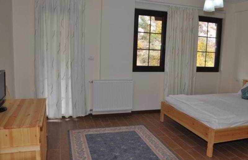 Hotel Marub Рубик Экстерьер фото